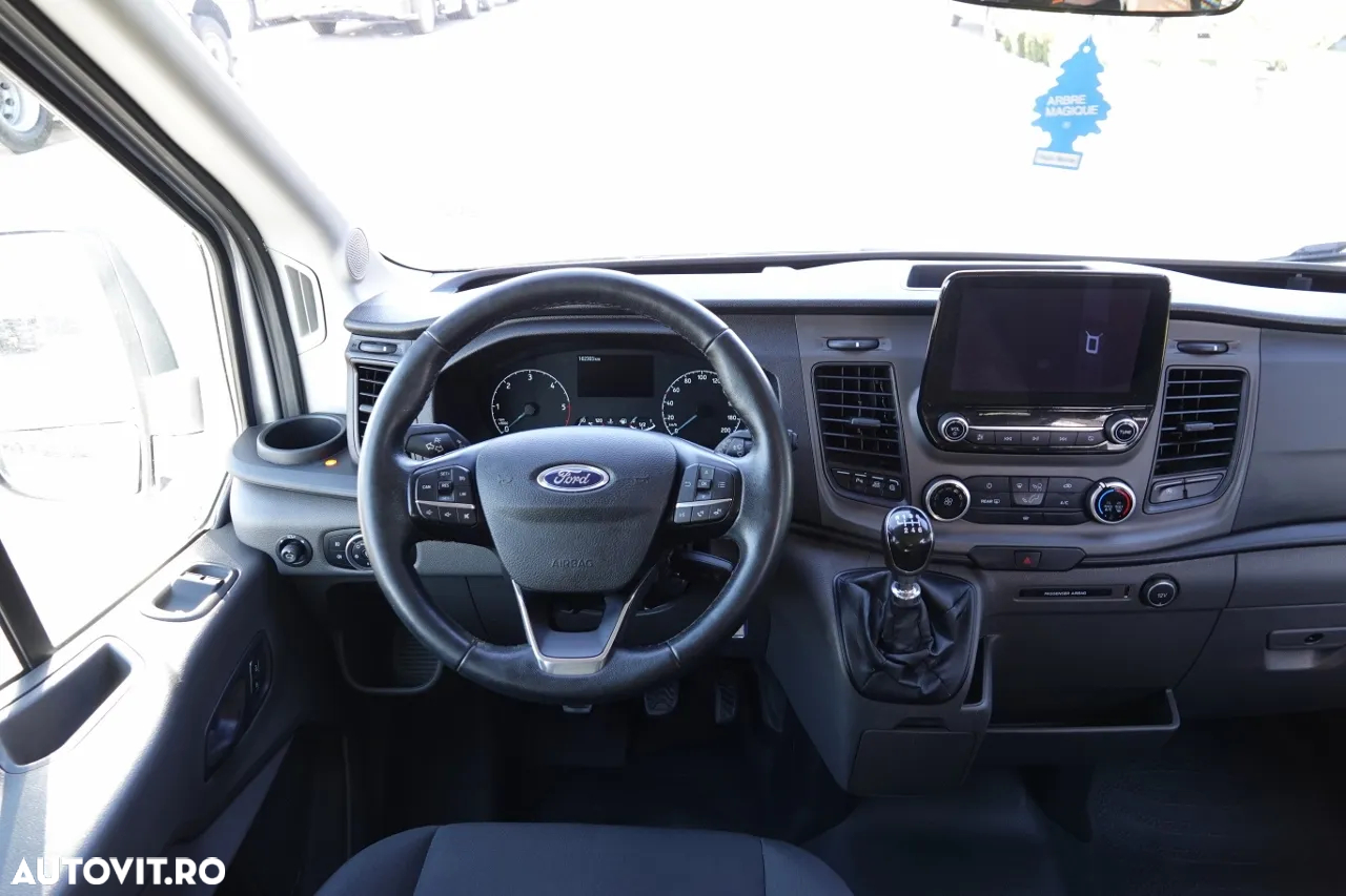 Ford TRANSIT / 6 locuri + Acces scaun cu rotile / Pentru persoane cu dizabilități / 2021 / DUPĂ CONTRACTUL DE SERVICE - 19