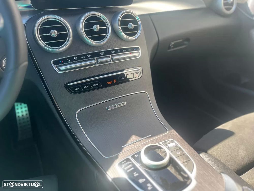 Mercedes-Benz C 300 BlueTEC Hybrid AMG Line - 7