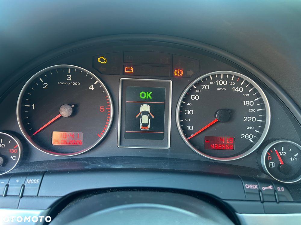 Audi A4 Avant 2.0 TDI DPF - 12