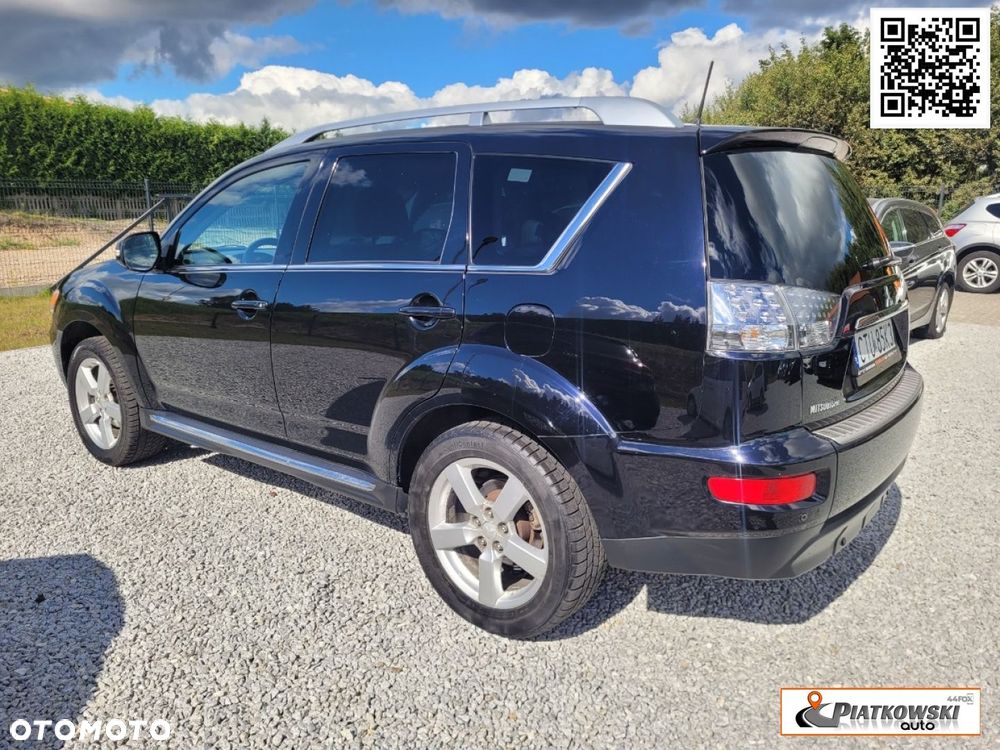 Mitsubishi Outlander - 12