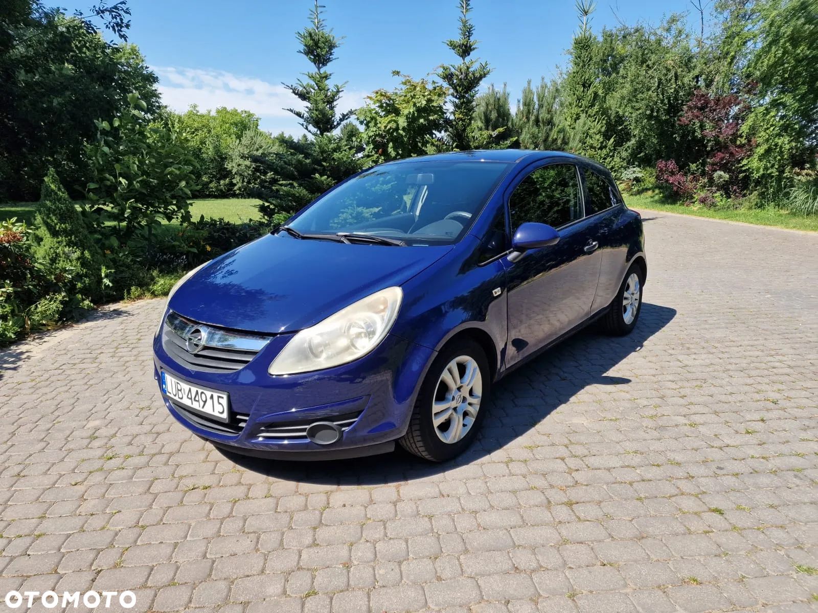 Opel Corsa - 1