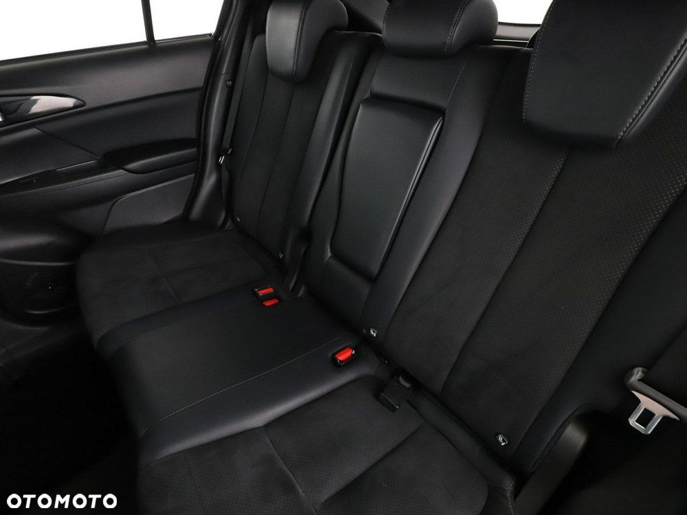 Mitsubishi Eclipse Cross - 17