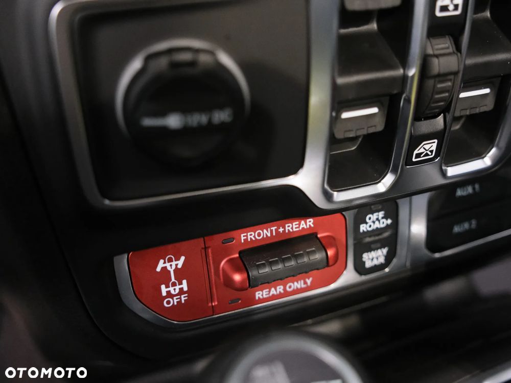 Jeep Wrangler - 31