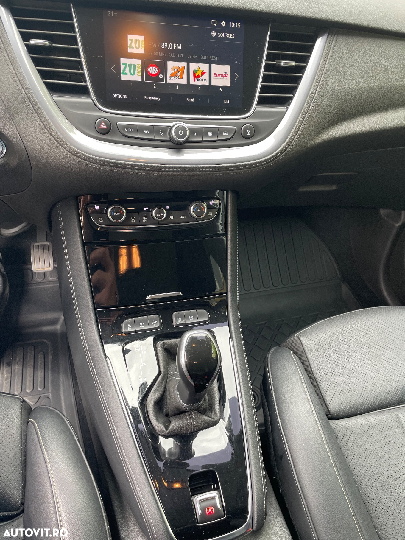 Opel Grandland X 1.5 START/STOP Elegance - 12