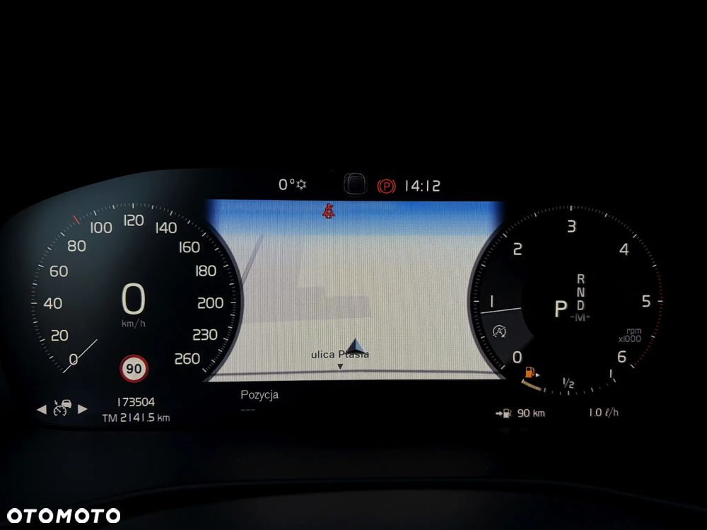 Volvo XC 40 D4 AWD Geartronic Momentum - 22