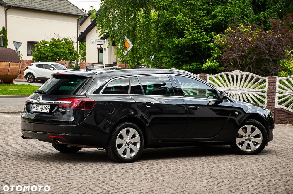 Opel Insignia 2.0 T Cosmo 4x4 EU6 - 23