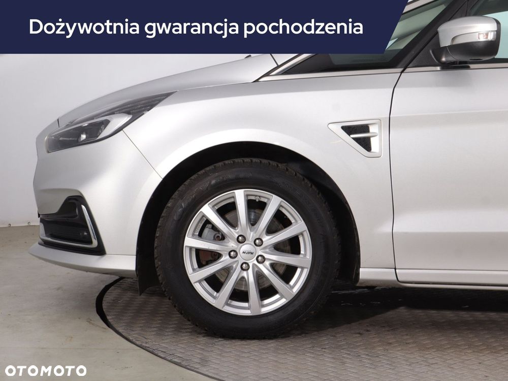 Ford S-Max - 17