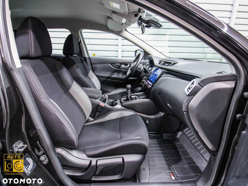 Nissan Qashqai 1.2 DIG-T N-Connecta EU6 - 10