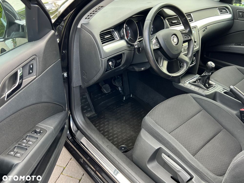 Skoda Superb 2.0 TDI Comfort - 19