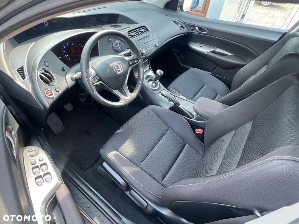 Honda Civic 1.4 i-VTEC Comfort - 16