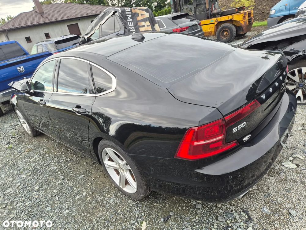 Volvo S90 T5 Momentum - 10