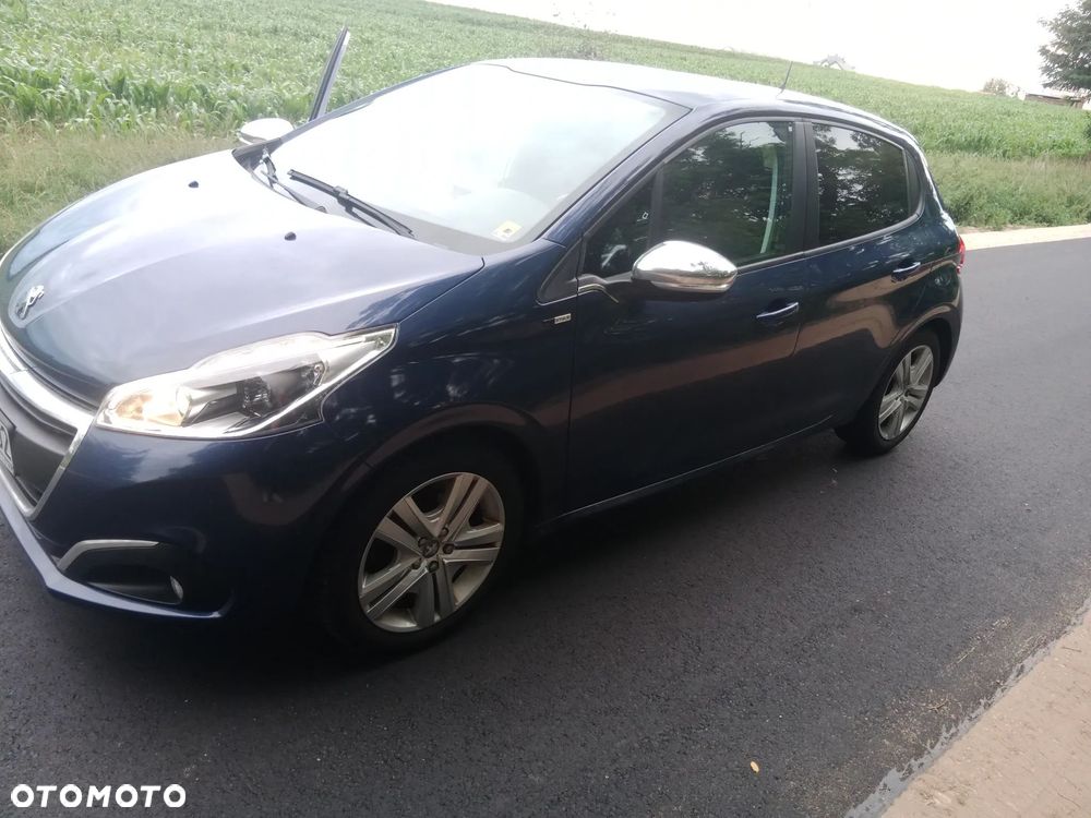 Peugeot 208 1.2 PureTech Active - 12