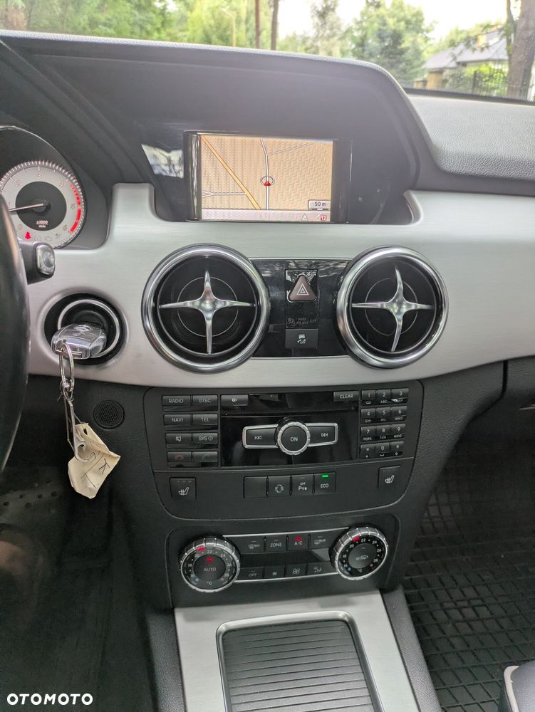 Mercedes-Benz GLK 220 CDI DPF BlueEFFICIENCY 7G-TRONIC SPORT EDITION - 15