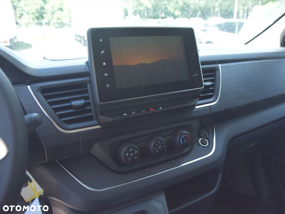 Renault Trafic - 11