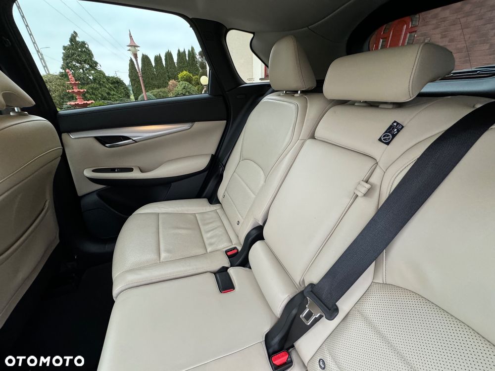 Infiniti QX30 2.0t DCT AWD Premium - 27