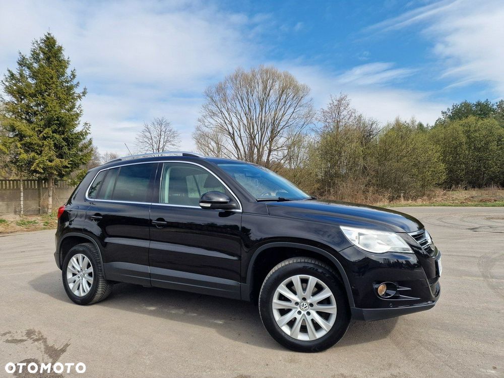 Volkswagen Tiguan 2.0 TDI DPF 4Motion BlueMotion Technology DSG Exclusive - 3