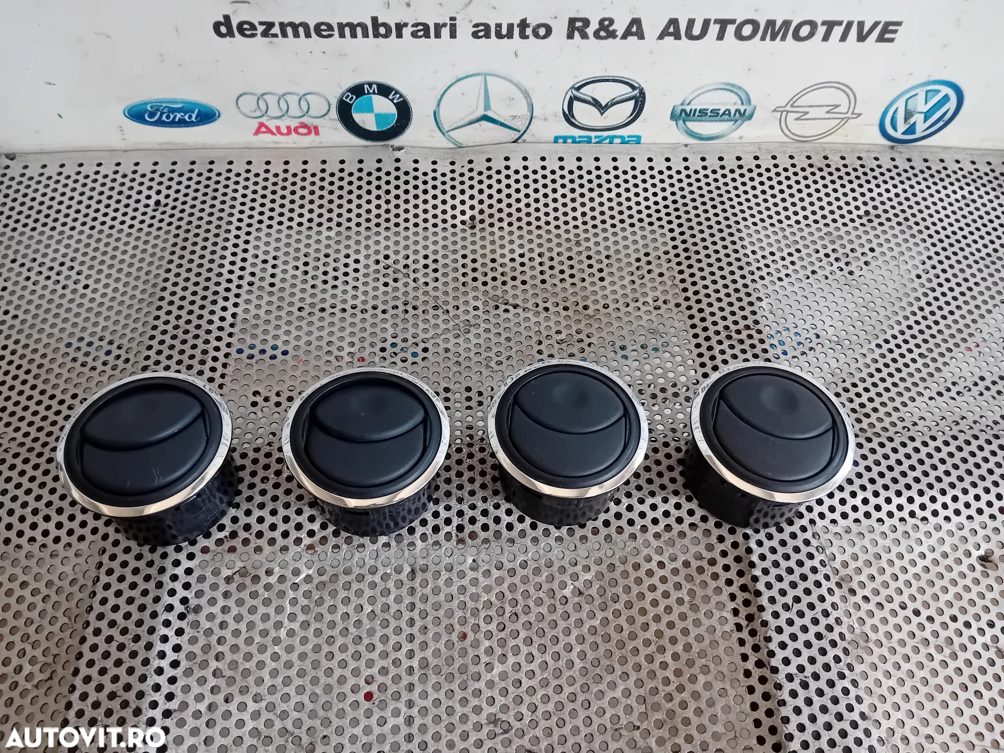 Grile Grila Aerisire Ventilatie Bord Dacia Duster 2010-2017 Motor K9KR858 Cutie TL8B005 - 8