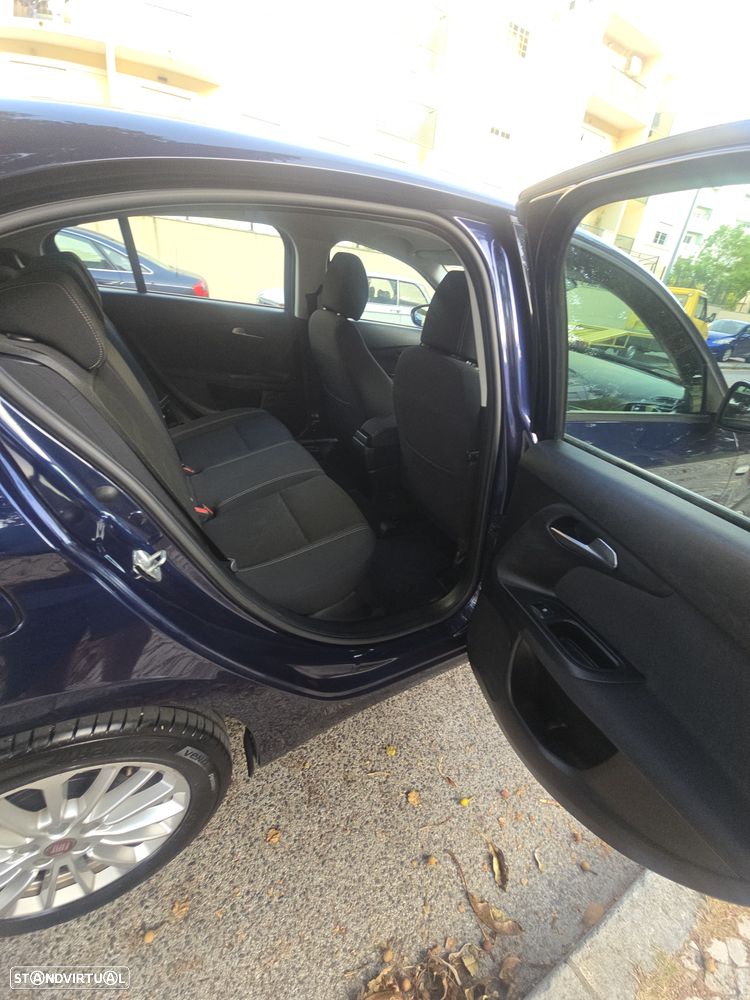 Fiat Tipo 1.3 M-Jet Lounge Tech - 23