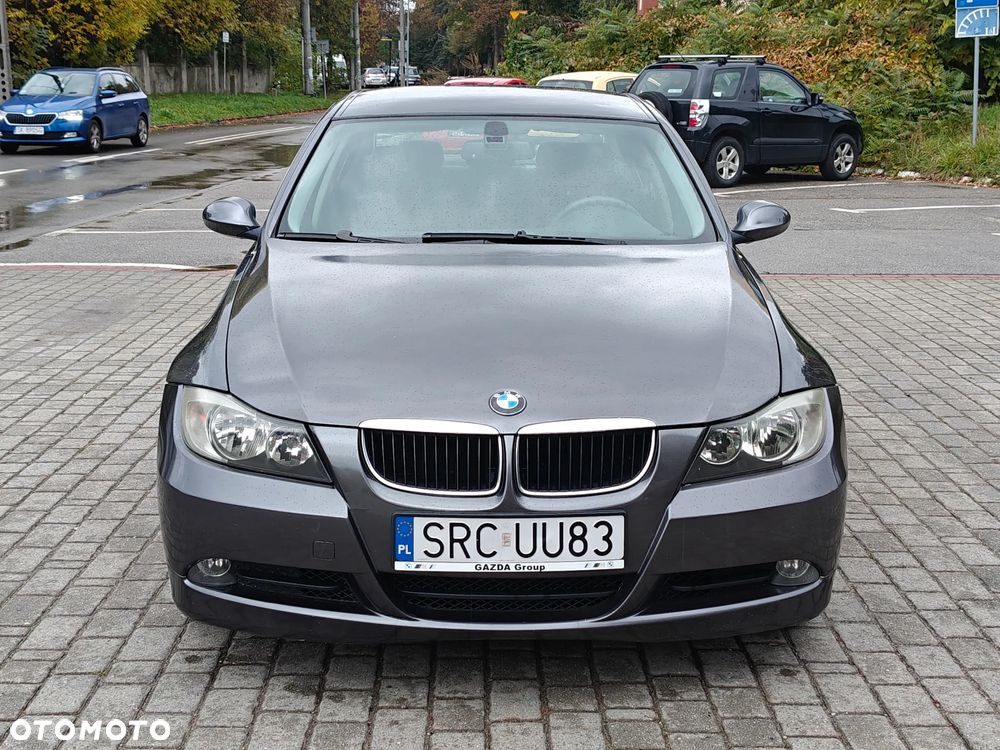 BMW Seria 3 320i - 13