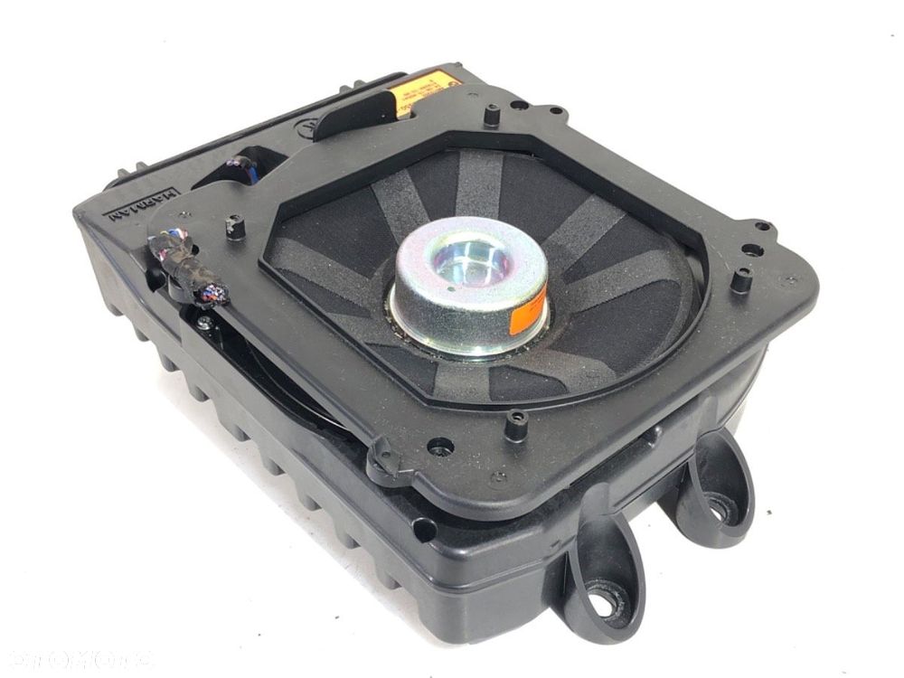 SUBWOOFER  BMW 2 Active Tourer (F45) 2013 - 2022 218 d 110 kW [150 KM] olej napędowy 2013 - 2022 - 4