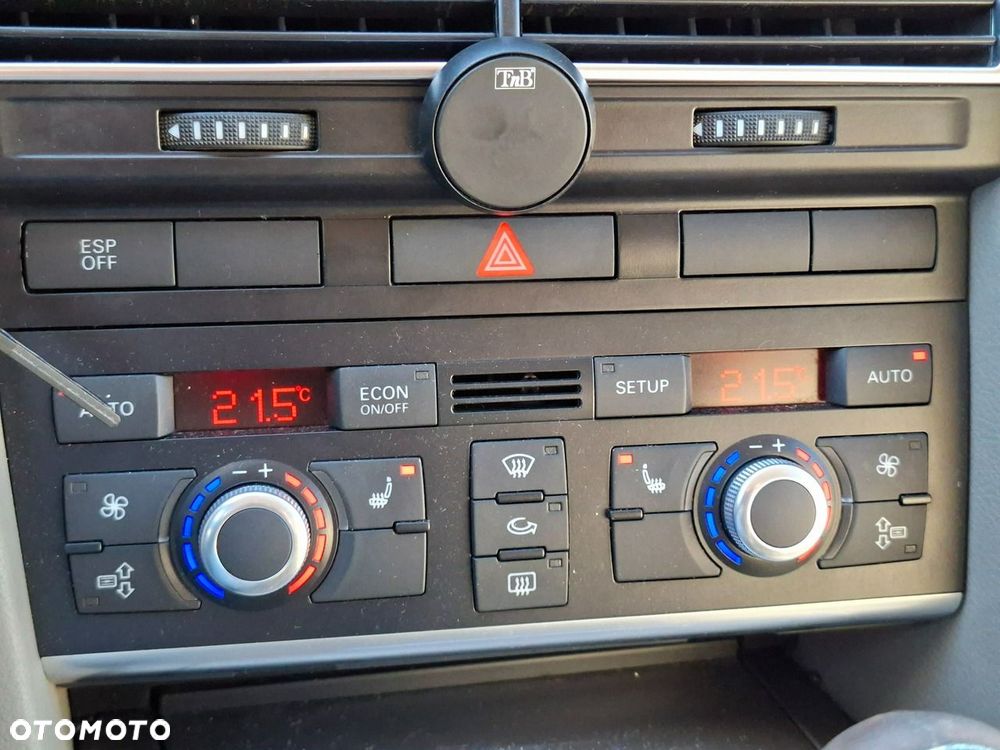 Audi A6 Avant 2.0 TDI - 21