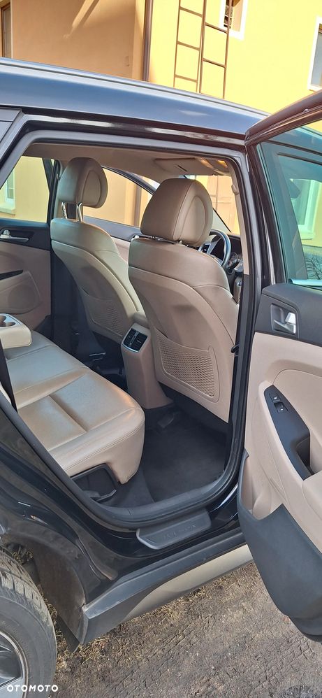 Hyundai Tucson - 10
