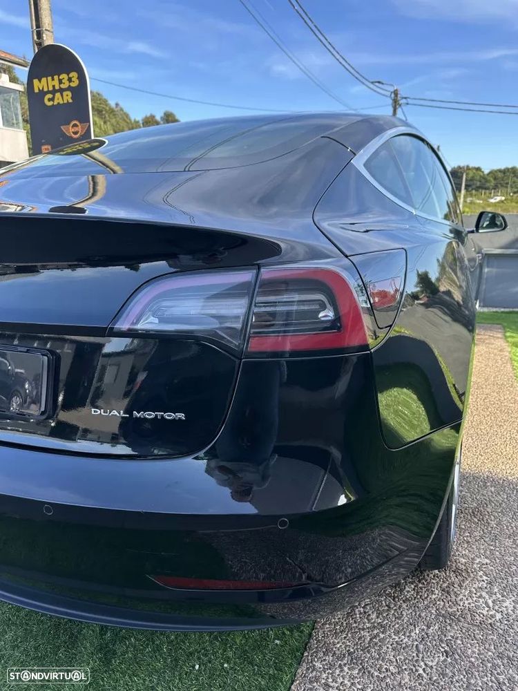 Tesla Model 3 - 17