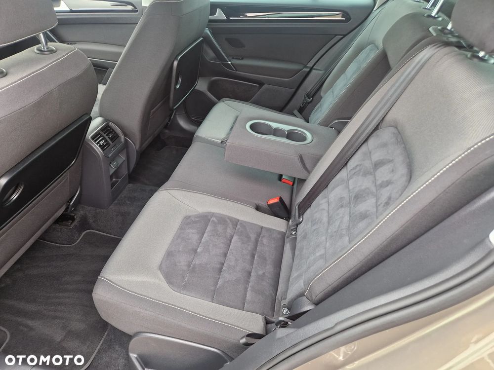 Volkswagen Golf Sportsvan SV 1.4 TSI BMT Highline DSG - 9