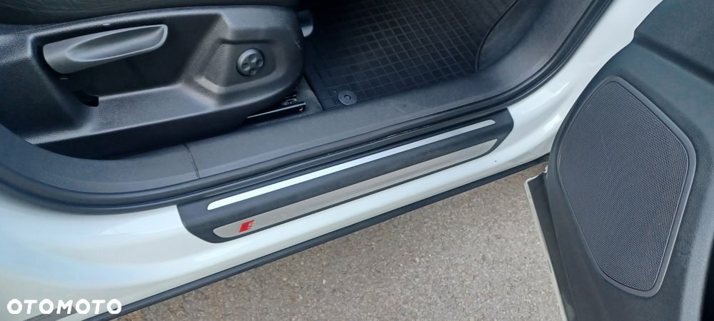 Audi Q3 2.0 TDI Edycja Specjalna - 31