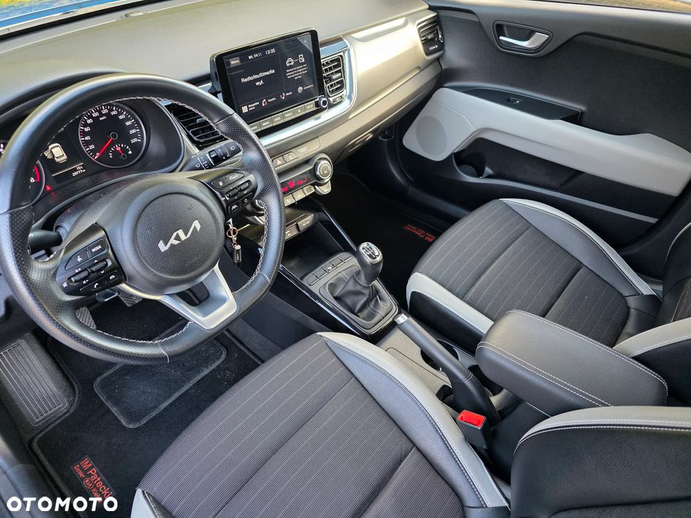 Kia Stonic 1.0 T-GDI L - 18