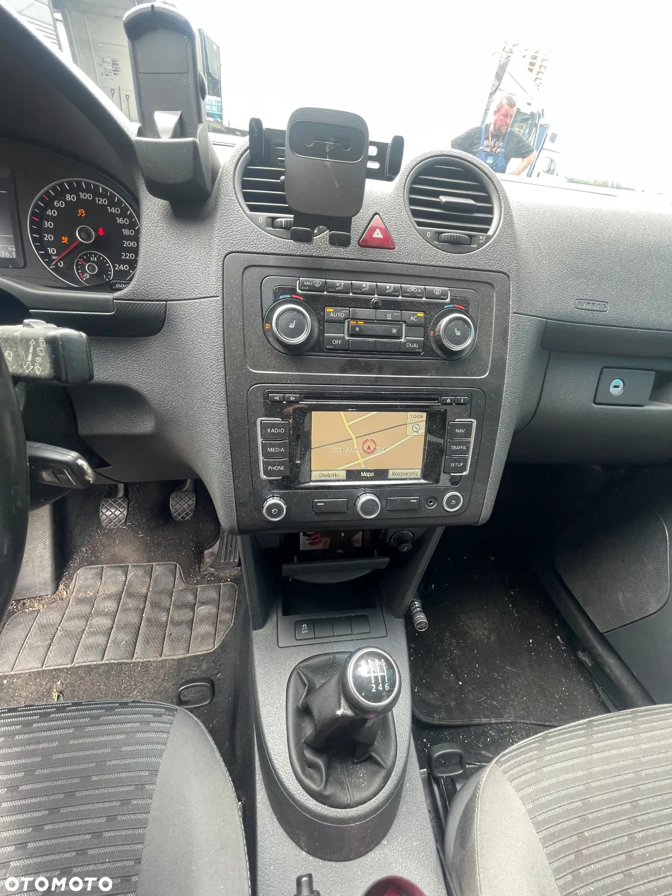 Volkswagen Caddy - 12