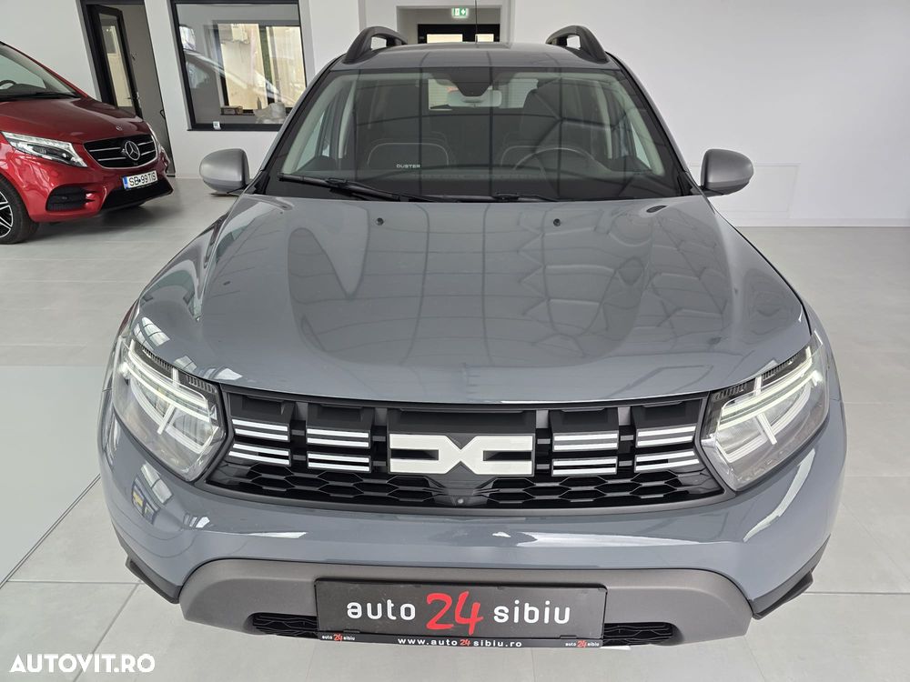 Dacia Duster 2023 photo 2