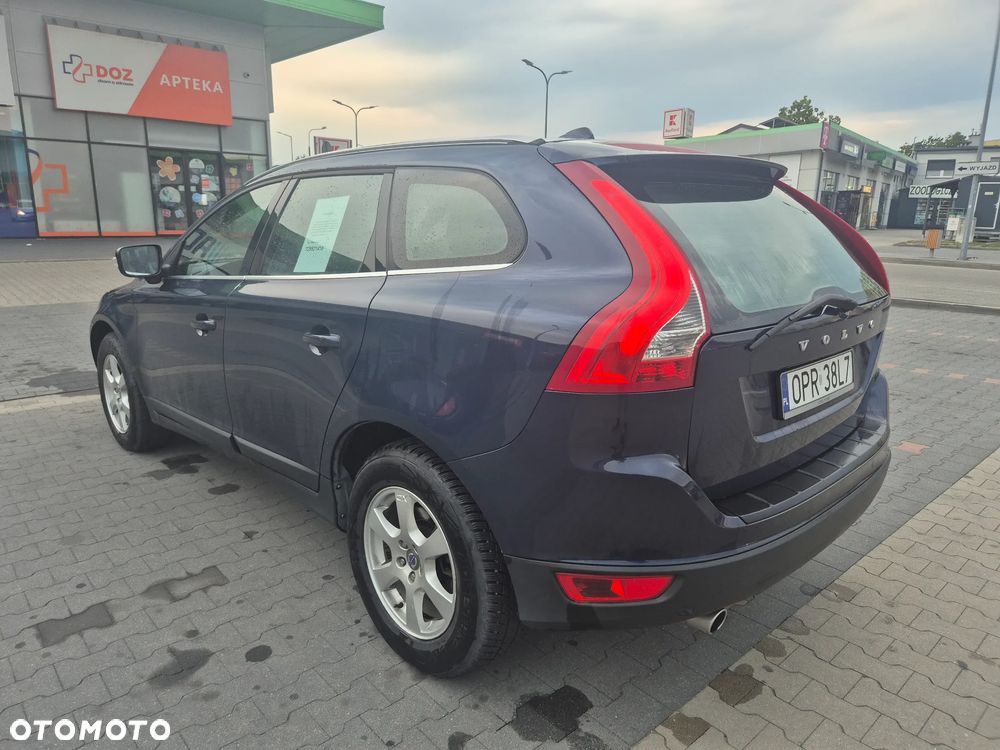 Volvo XC 60 D4 AWD Geartronic Summum - 19