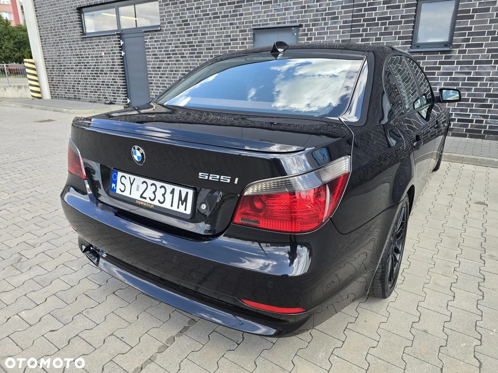 BMW Seria 5 525i - 15