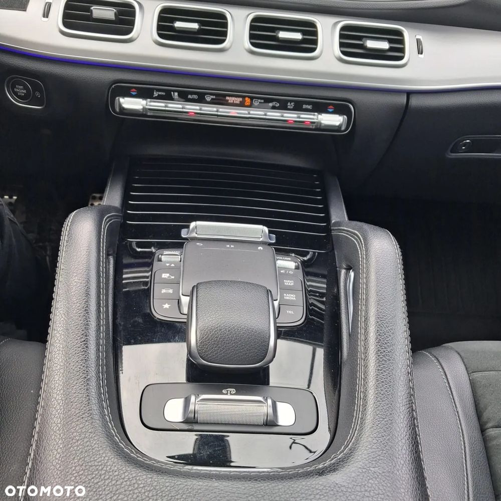 Mercedes-Benz GLE 300 d 4-Matic - 6