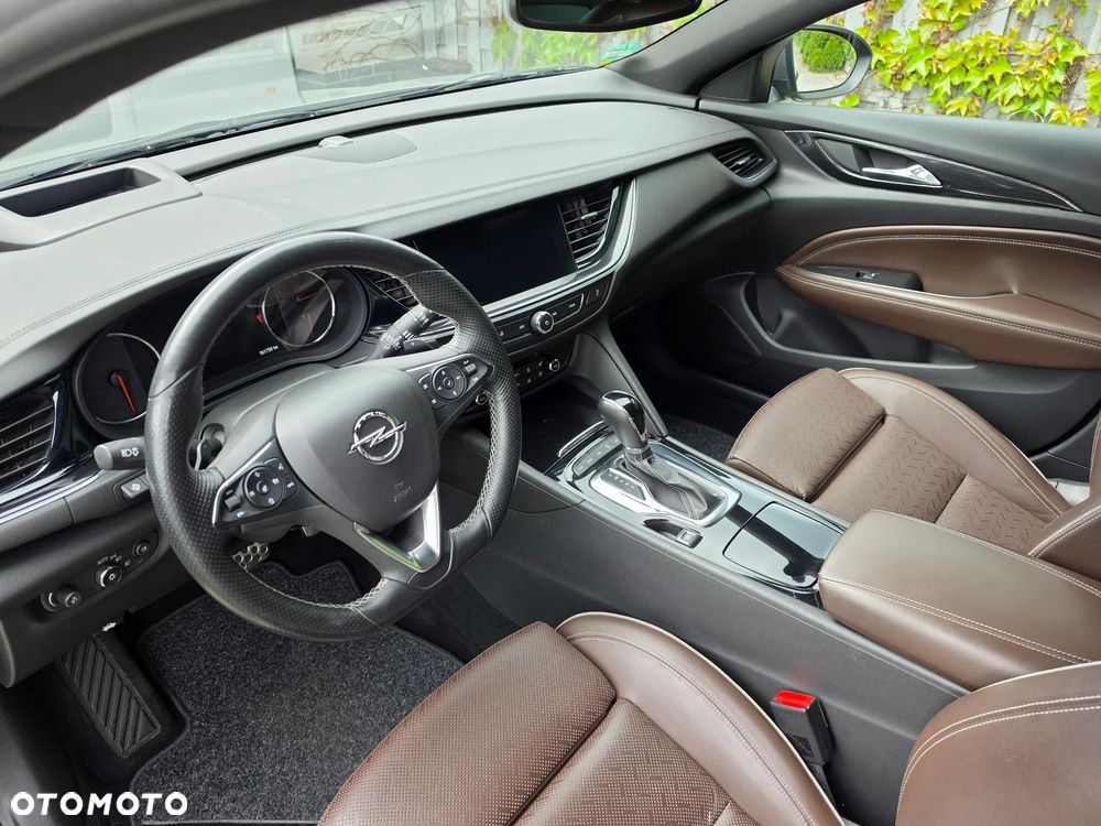 Opel Insignia 2.0 BiTrb D 4x4 Automatik Exclusive - 16