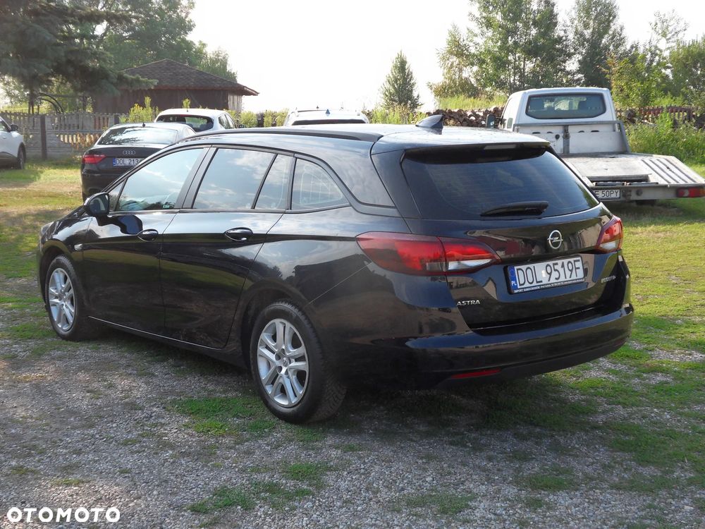 Opel Astra 1.6 D Start/Stop Innovation - 3
