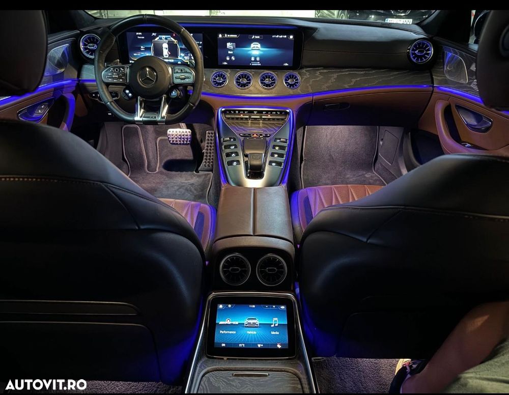 Mercedes-Benz AMG GT 4-door Coupe - 11