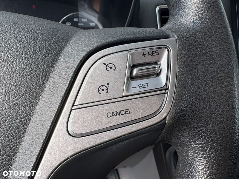 Hyundai H350 - 19