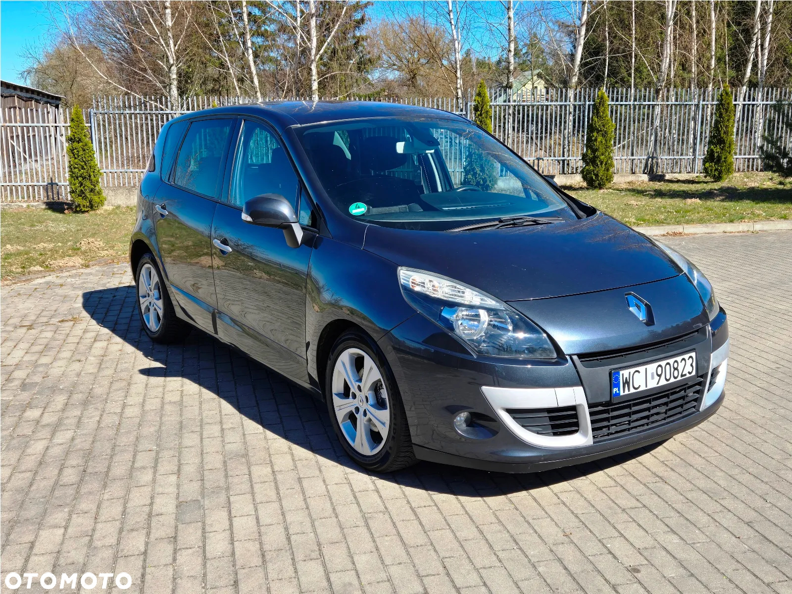 Renault Scenic 1.9 dCi Tech Run Euro5 - 3