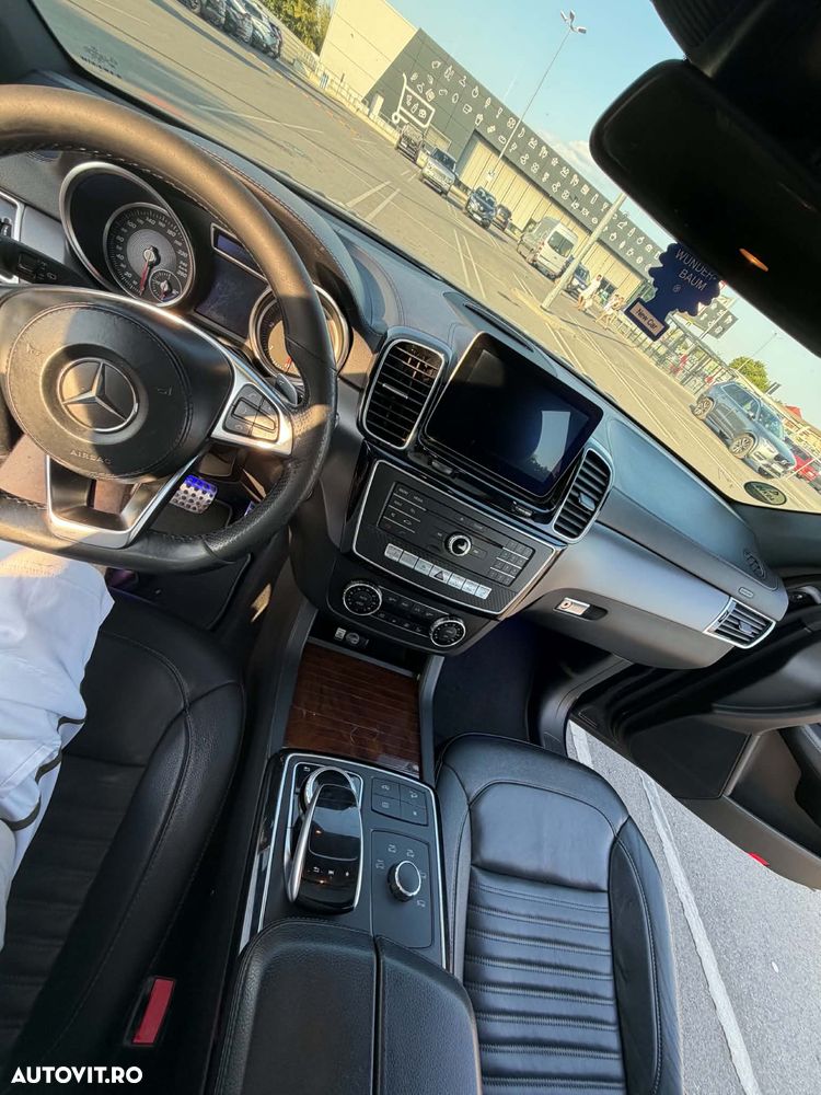 Mercedes-Benz GLS 350 d 4MATIC 9G-TRONIC - 15