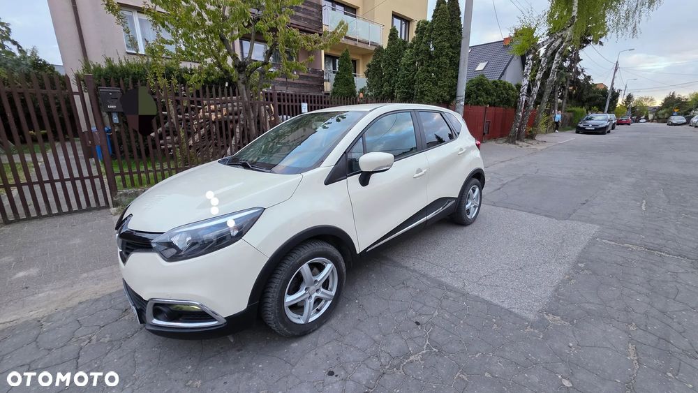 Renault Captur 1.2 TCe Helly Hansen EDC - 6