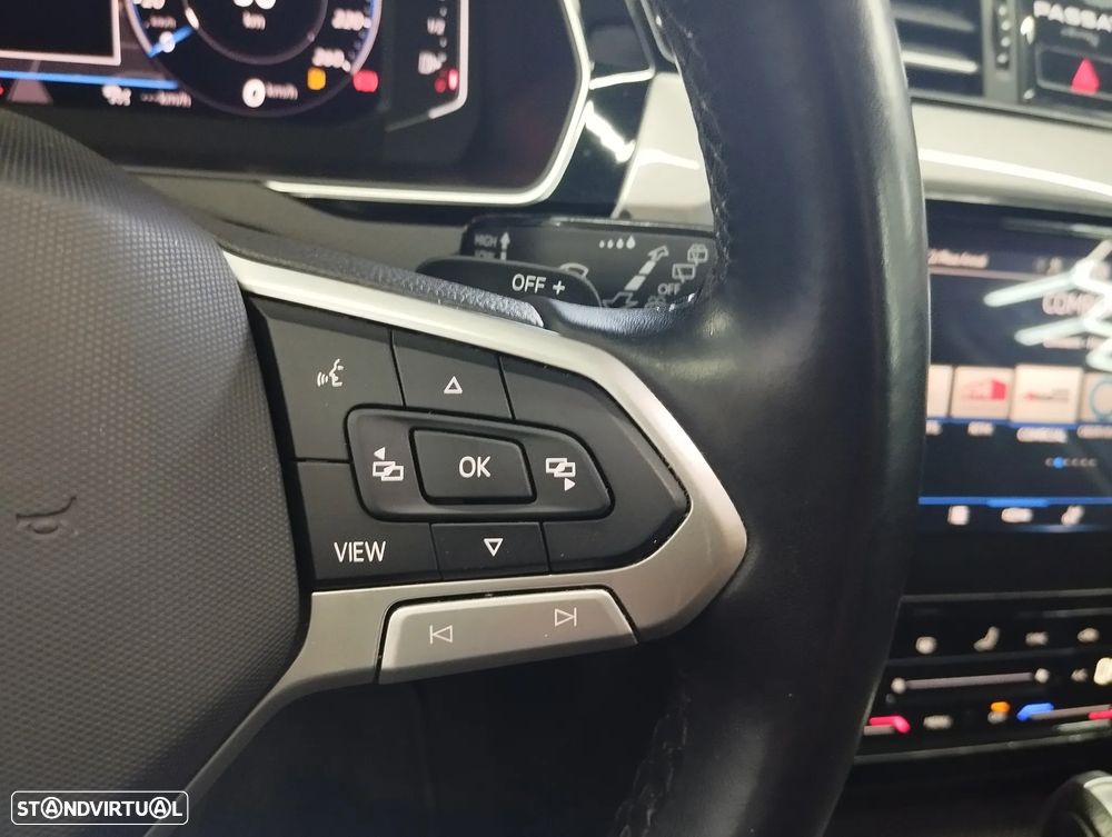 VW Passat Variant 2.0 TDI Business DSG - 22