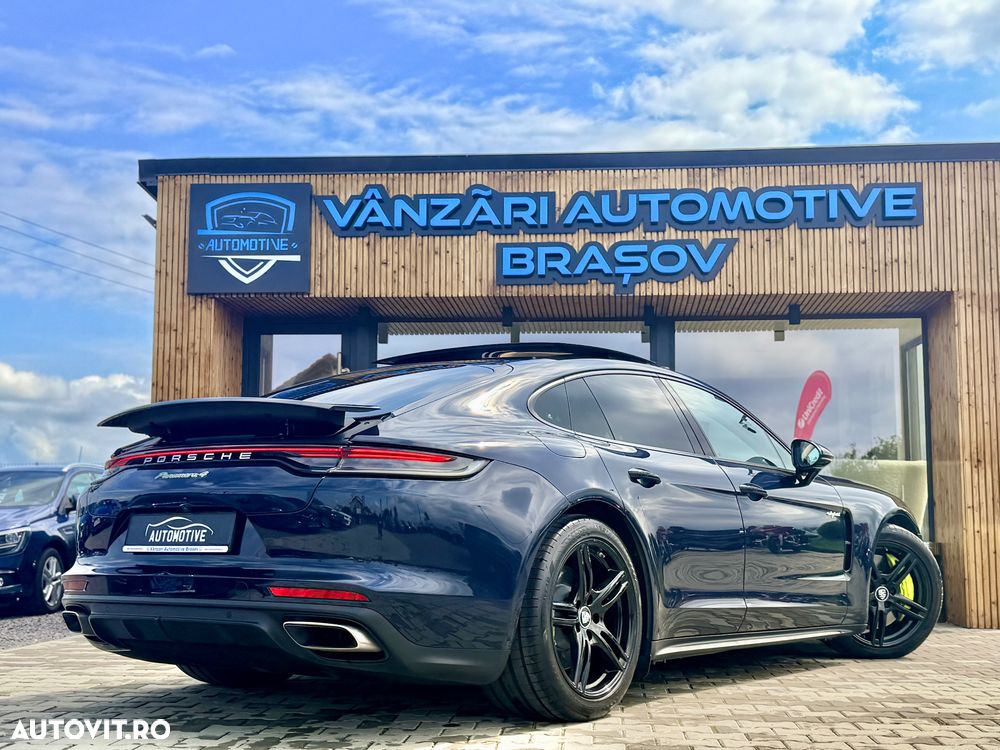 Porsche Panamera 4 - 5