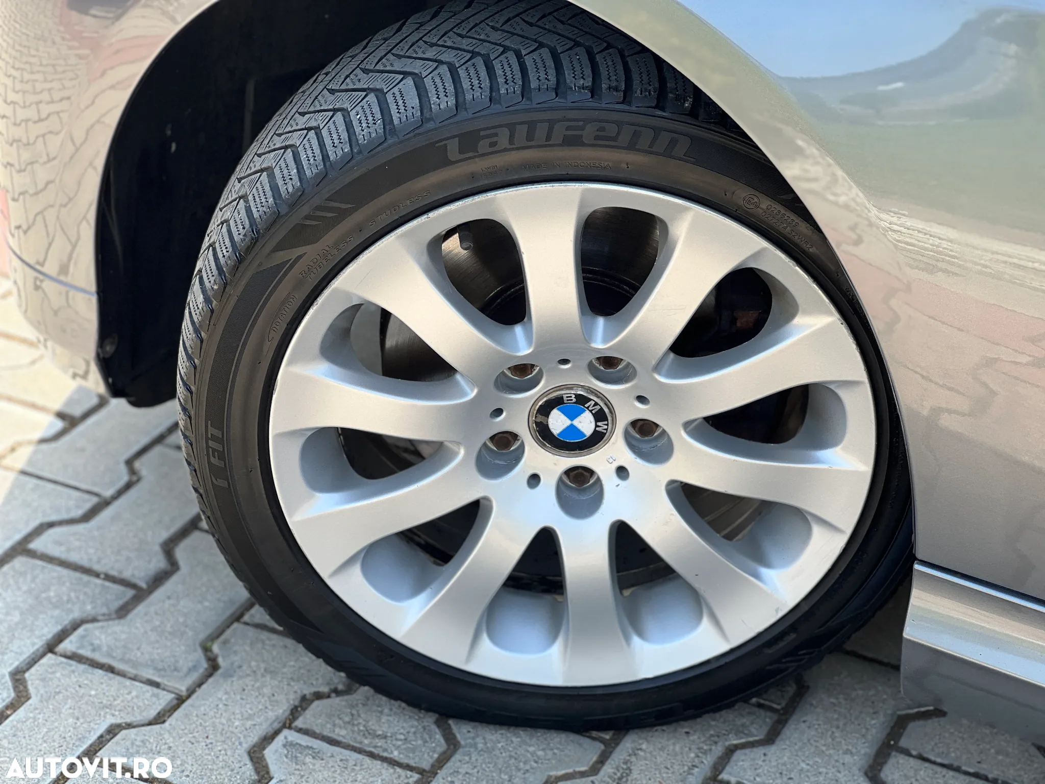 BMW Seria 3 320d Aut. - 10