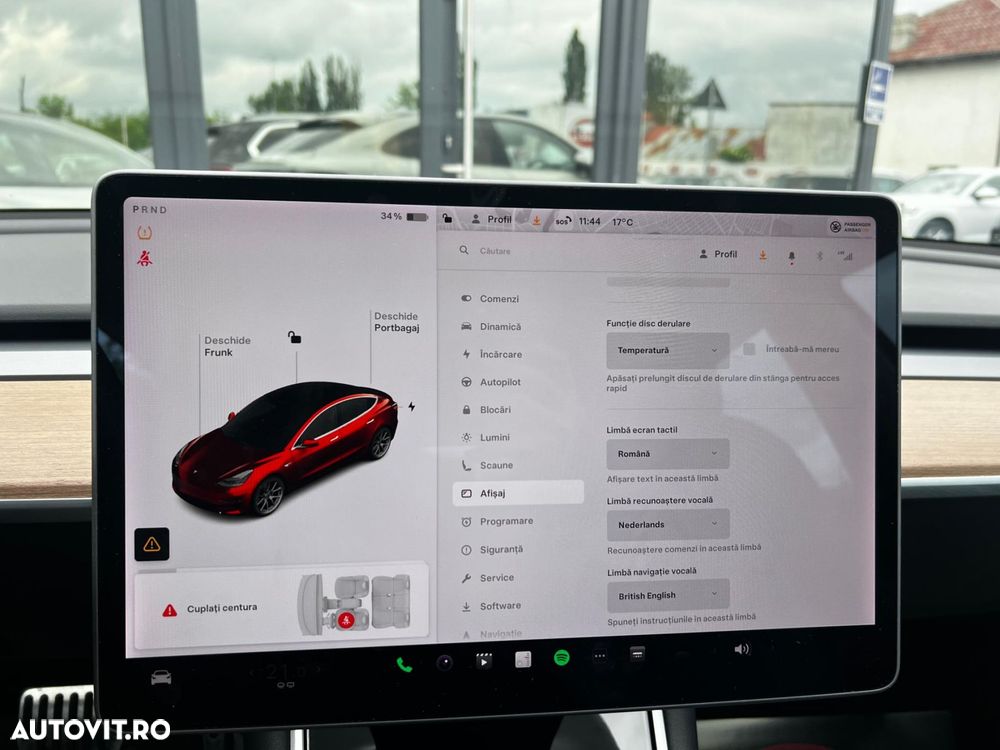 Tesla Model 3 Standard Reichweite Plus Hinterradantrieb - 25