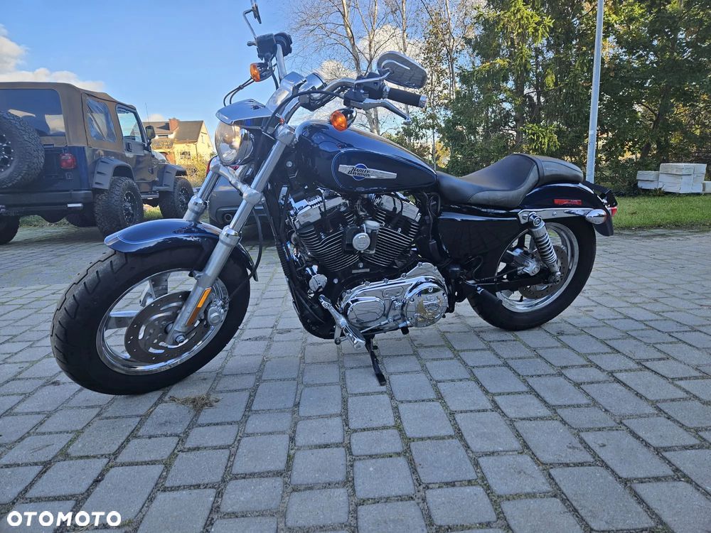 Harley-Davidson Sportster Custom 1200C - 2