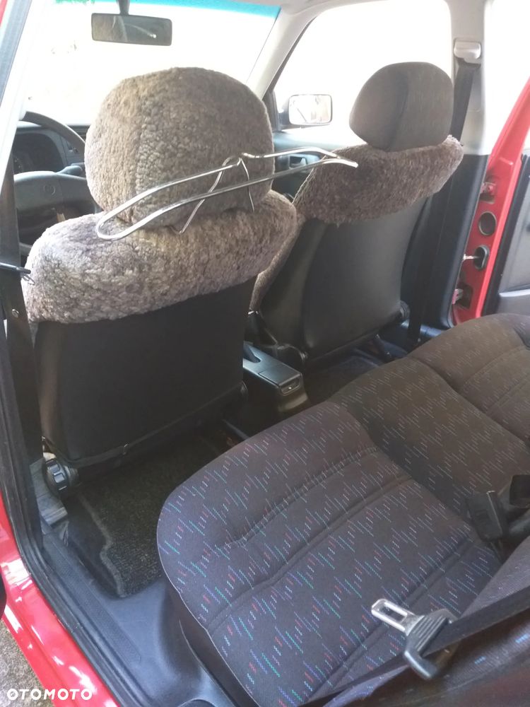 Volkswagen Golf - 13