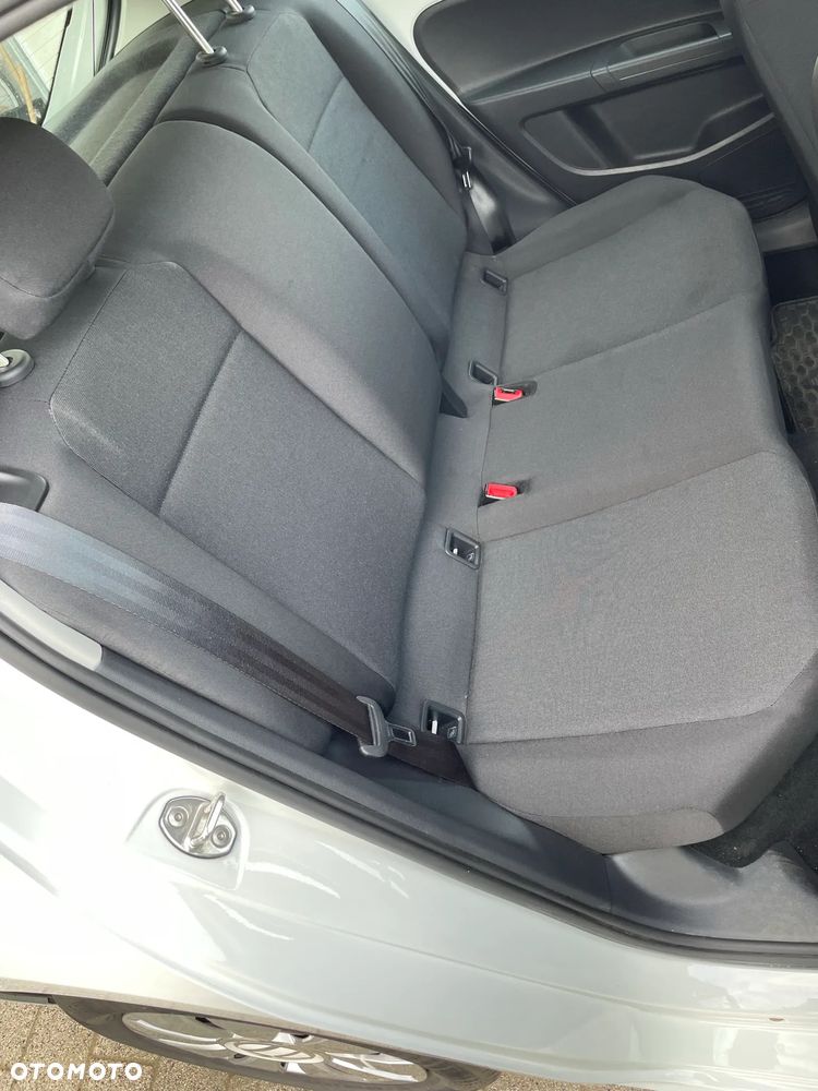 Volkswagen up! 1.0 move - 11
