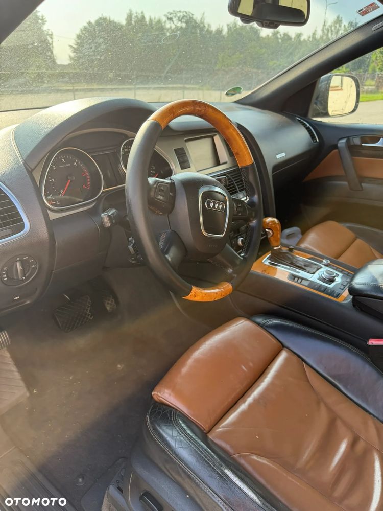 Audi Q7 - 2